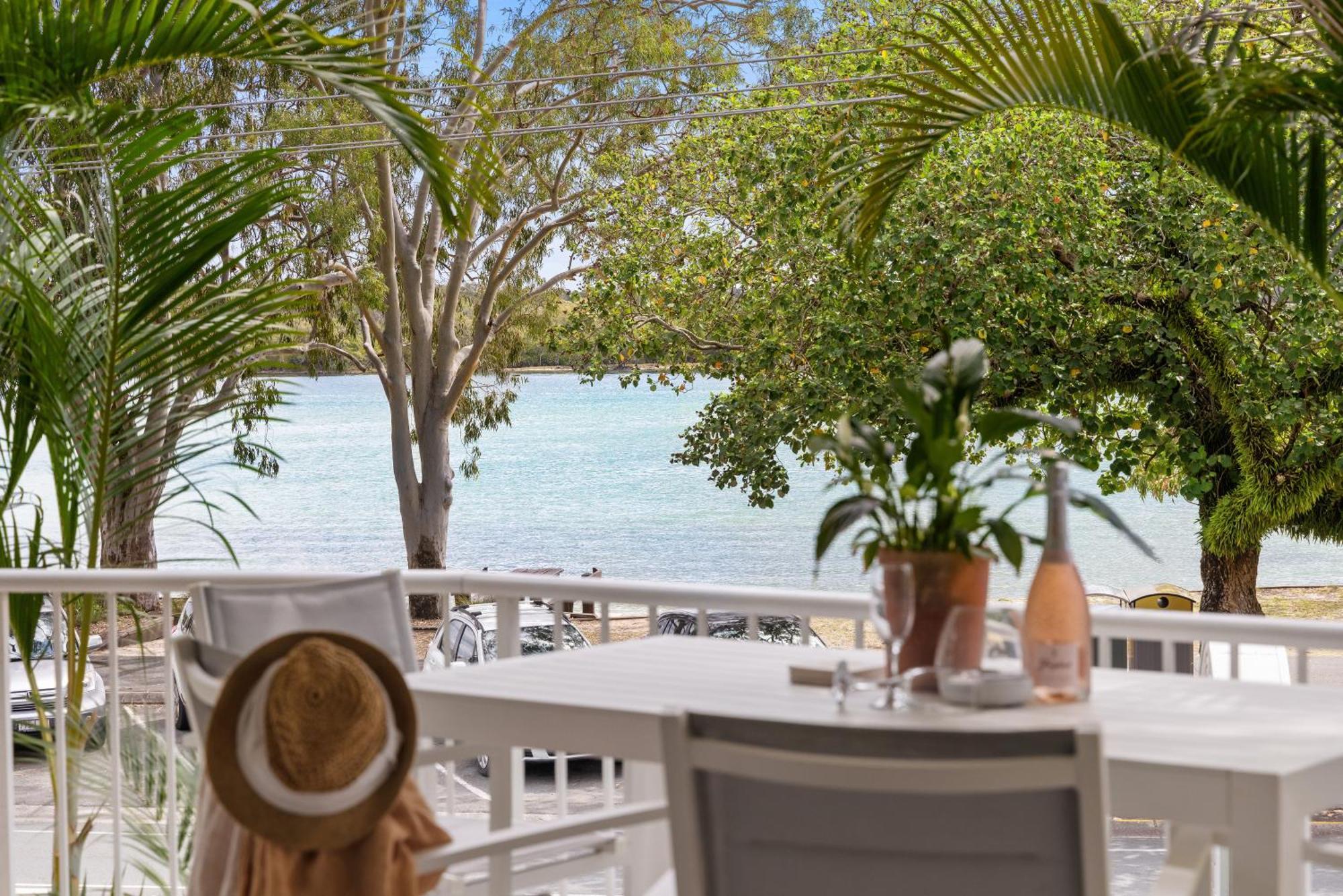 Noosa Outrigger Beach Resort Нусавілл Екстер'єр фото