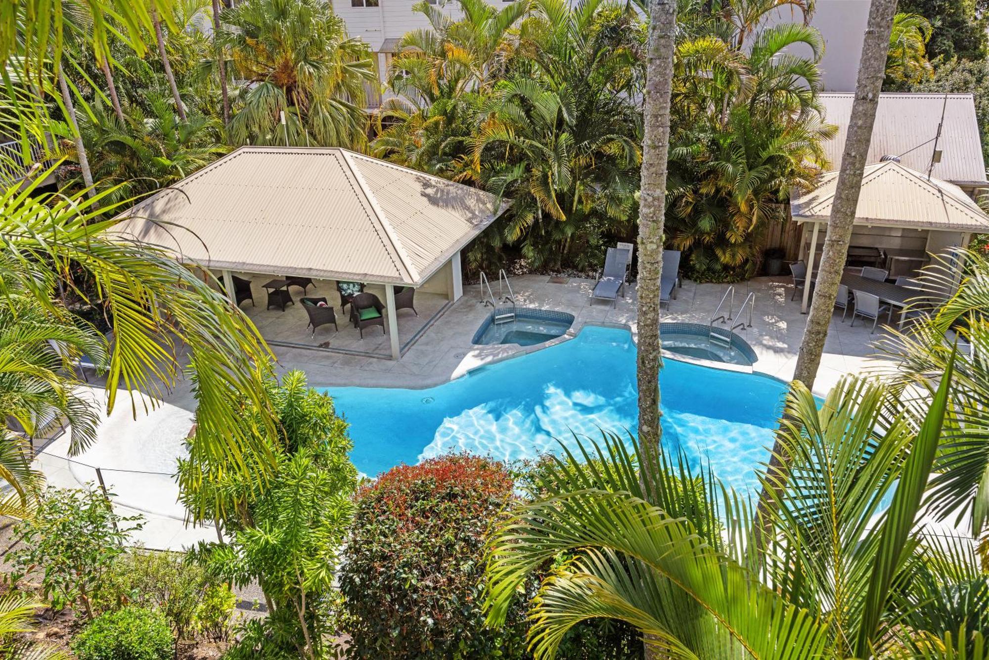 Noosa Outrigger Beach Resort Нусавілл Екстер'єр фото